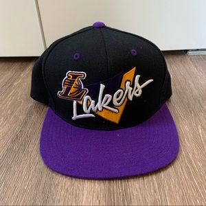 Mitchell & Ness NBA Lakers Vintage Snapback Hat